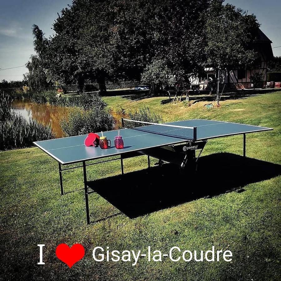 Le Studio Du Pressoir Gisay Exterior foto